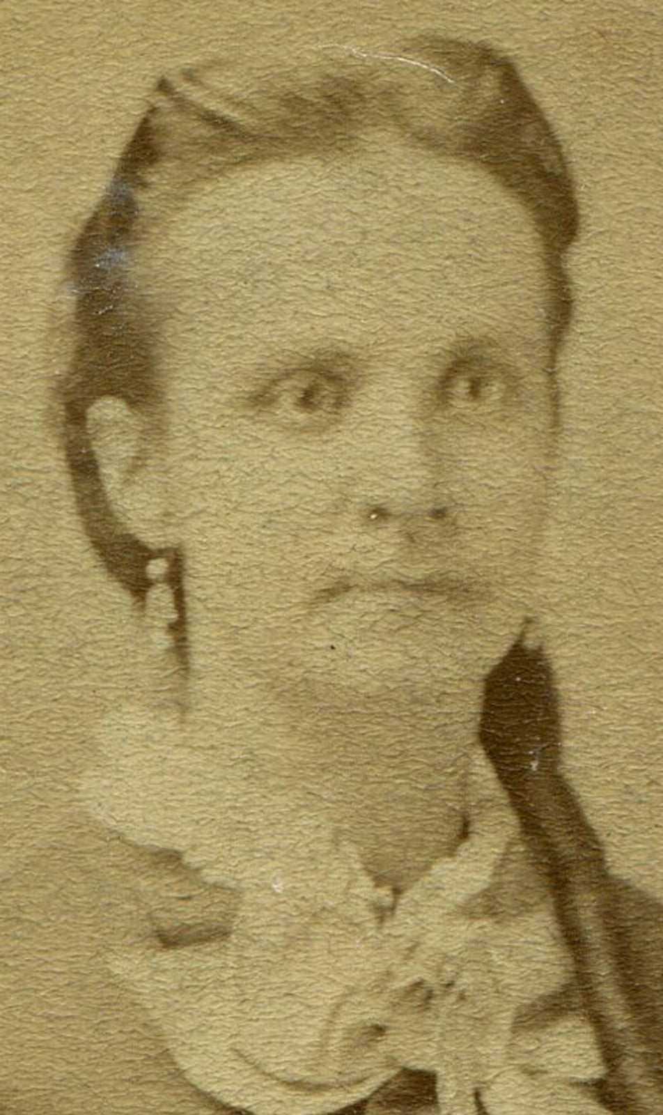 WOMAN W/ ONE LONELY LONG RINGLET CURL. CDV. CLEVELAND, OHIO.