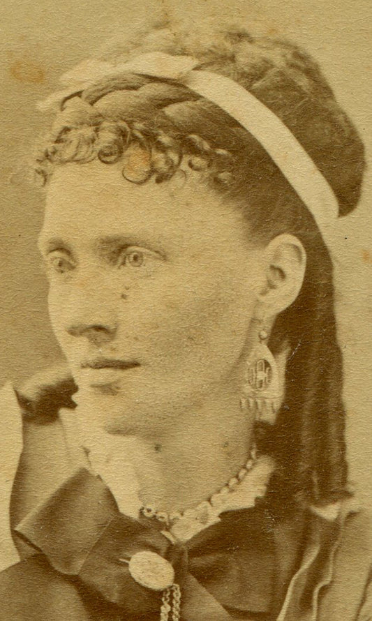 WOMAN, HEADBAND, LONG RINGLET CURLS. CDV. BOSTON, MASS.