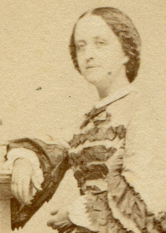 CIVIL ERA CDV. WOMAN IN PLEATED FULL HOOP DRESS. N.Y.