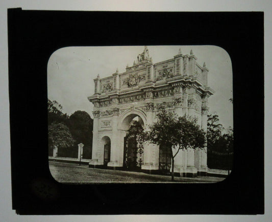 TRIUMPHAL ARCH, LIMA, PERU. PHOTO ON GLASS.