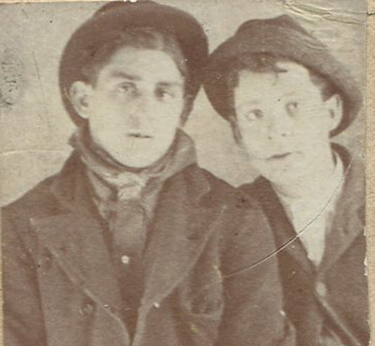 TWO YOUNG COWBOYS. CIRCA 1920.
