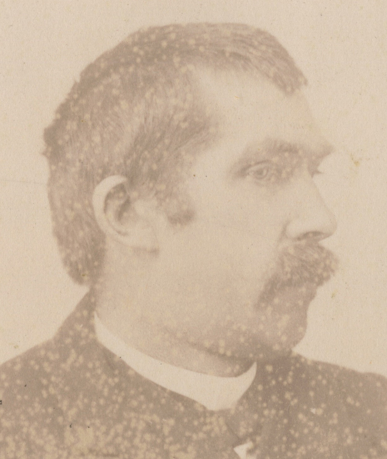 ARCATA, CA, PROFILE PHOTO OF MAN W/ MUSTACHE