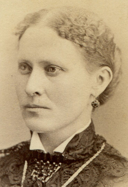 WOMAN, TIGHT BRAIDED HAIR, ORNATE SHAW. CDV. LIMA, OHIO.