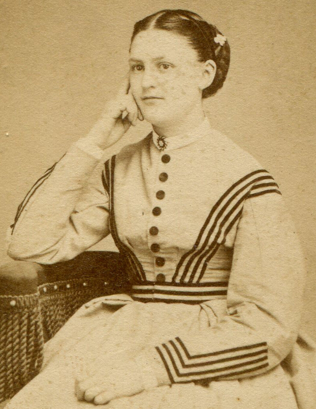 CIVIL WAR ERA CDV. WOMAN IN DRESS TRIMMED WITH BRIC A BRAC. WEST ANDOVER, OHIO.
