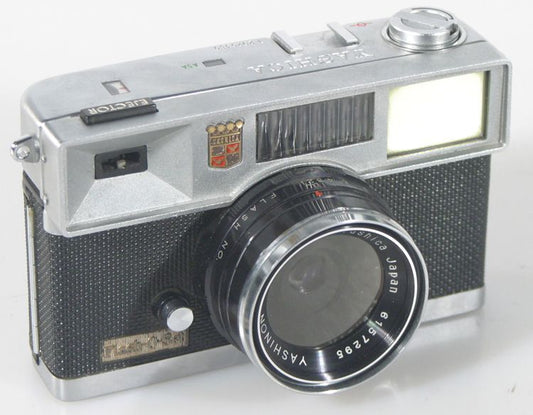 YASHICA Flash-o-set CAMERA BODY FOR PARTS