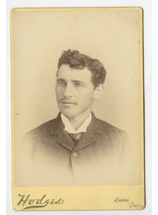 CAB CARD PHOTO MAN FROM BRISTOL, TX, BY HODGES