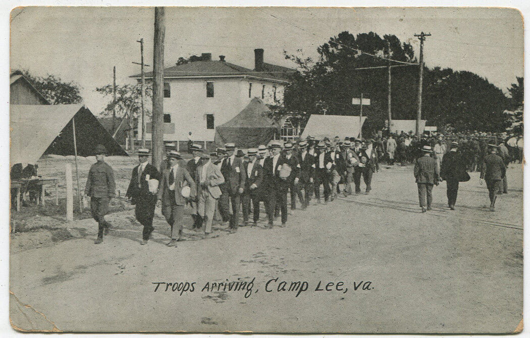 WWI ERA POSTCARD. TROOPS ARRIVING, CAMP LEE, VA.