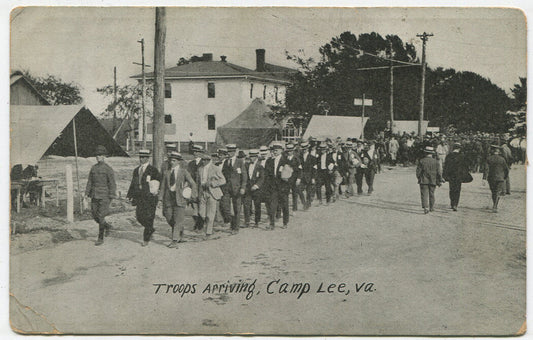 WWI ERA POSTCARD. TROOPS ARRIVING, CAMP LEE, VA.