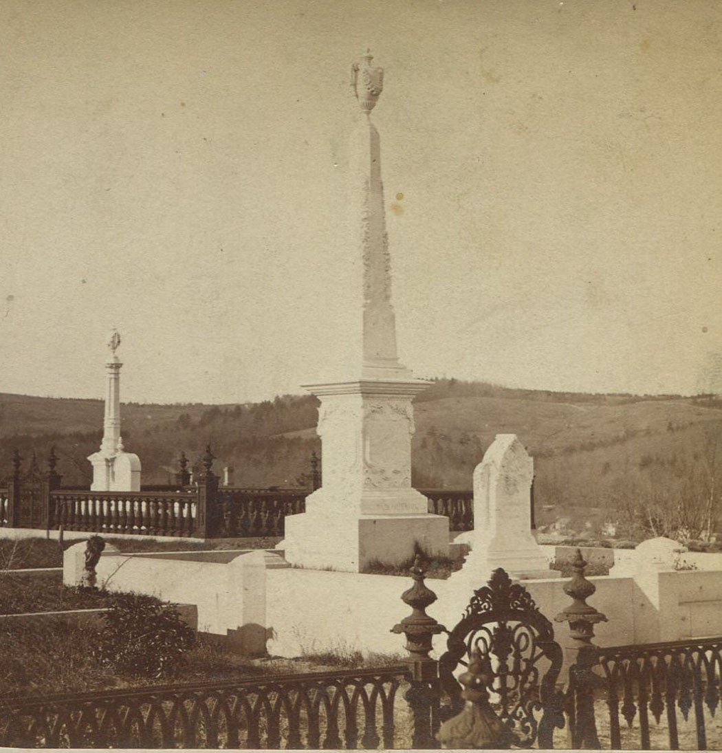 ORNATE GRAVES, PHOTO BY J.C. MOULTON. STEREOVIEW.