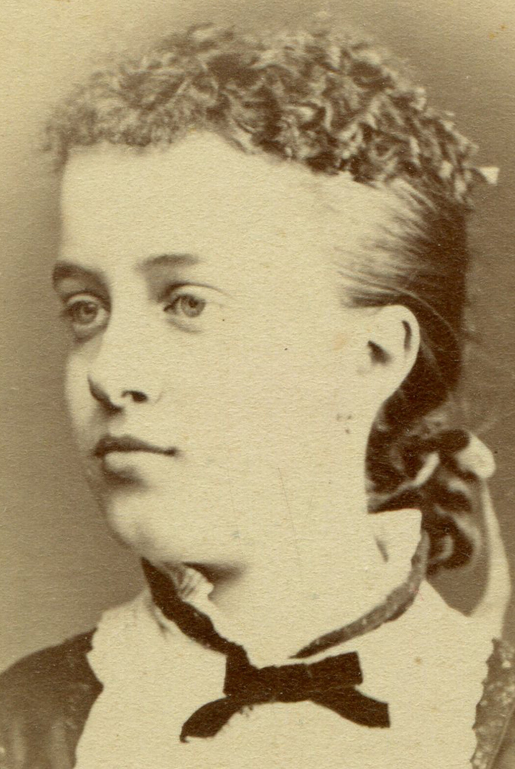 GIRL/YOUNG WOMAN, CURLY TOP HAIR STYLE. CDV.