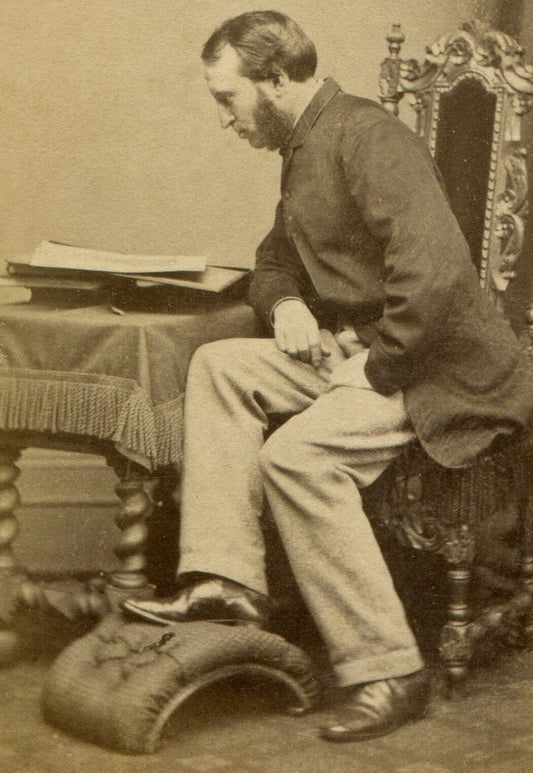 ENGLISH ARISTOCRACY, MAN POSED AT TABLE READING. CDV.  MANCHESTER, ENGLAND.