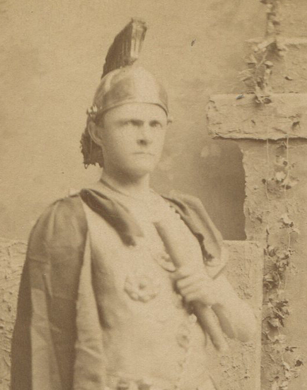 THEATRICAL,  WALTER HUBBELL, ROMAN COSTUME. CABINET CARD CHICAGO/N.Y.