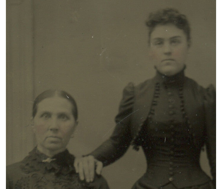 STUDIO PORTRAIT, LADIES, PRETTY DARK DRESSES, 1/6 PLATE TINTYPE