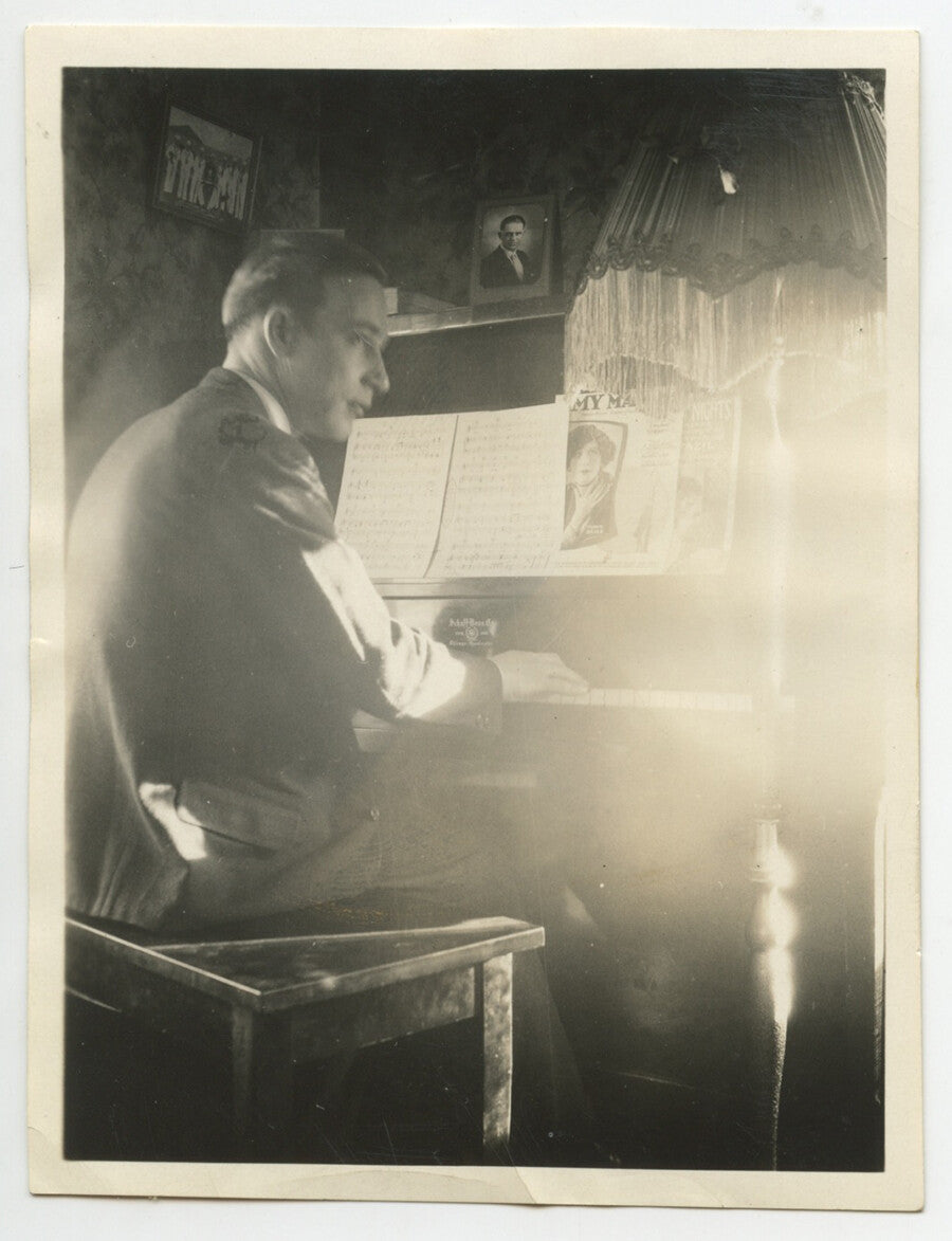 PIANO MAN, VINT PHOTO,DECEMBER 1928, OMAHA, NE