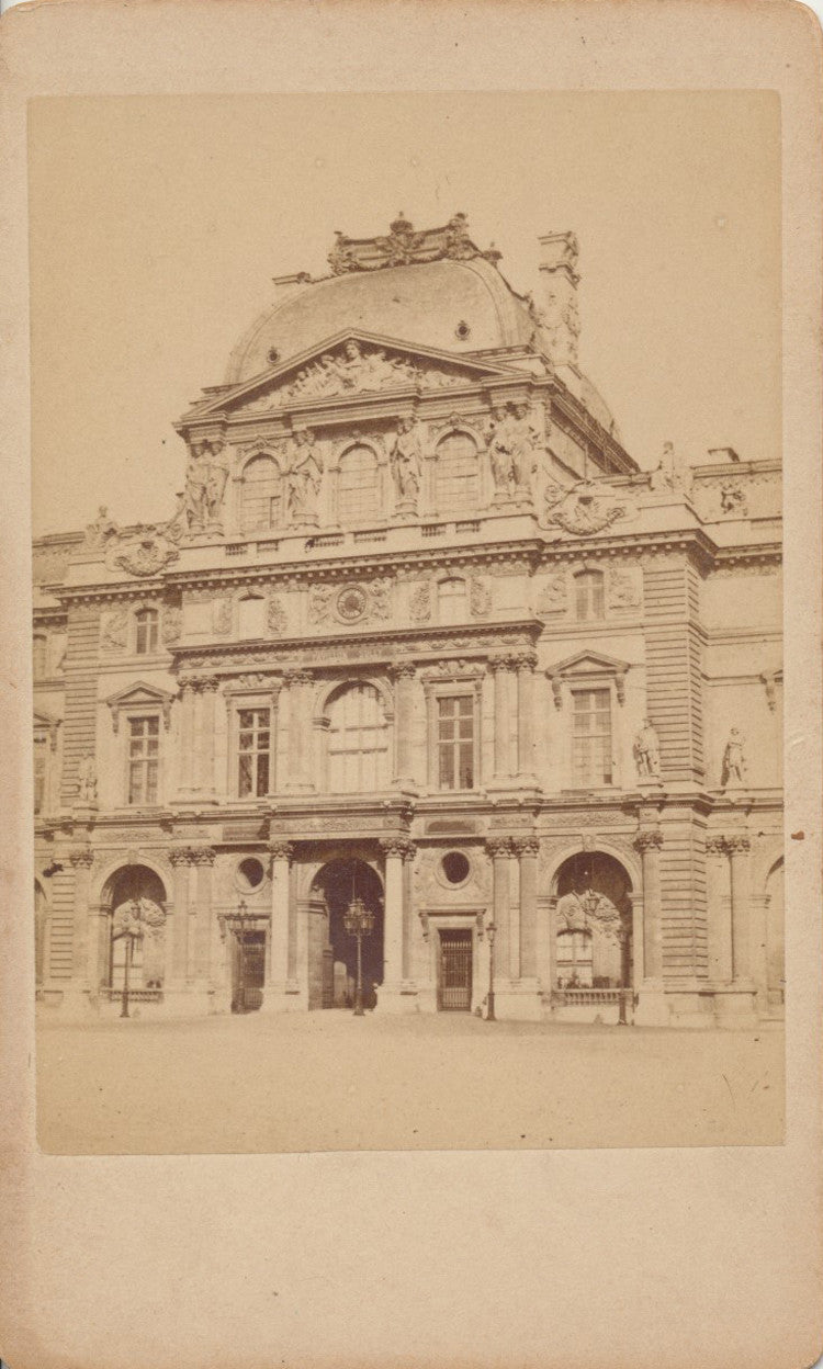 CDV PHOTO OF ENTRANCE TO THE LOUVRE MUSEUM - PARIS, FRANCE
