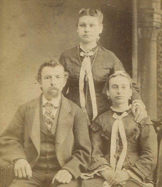 FAMILY GROUPINGS. TWO SET CDV. CHICAGO, ILL.