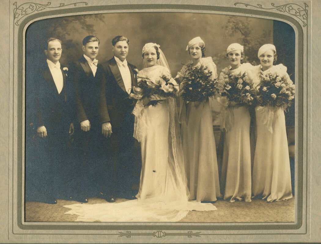 WEDDING PARTY DRESSED TO THE NINES. 8 X 10 SILVER PRINT. 1920-40.