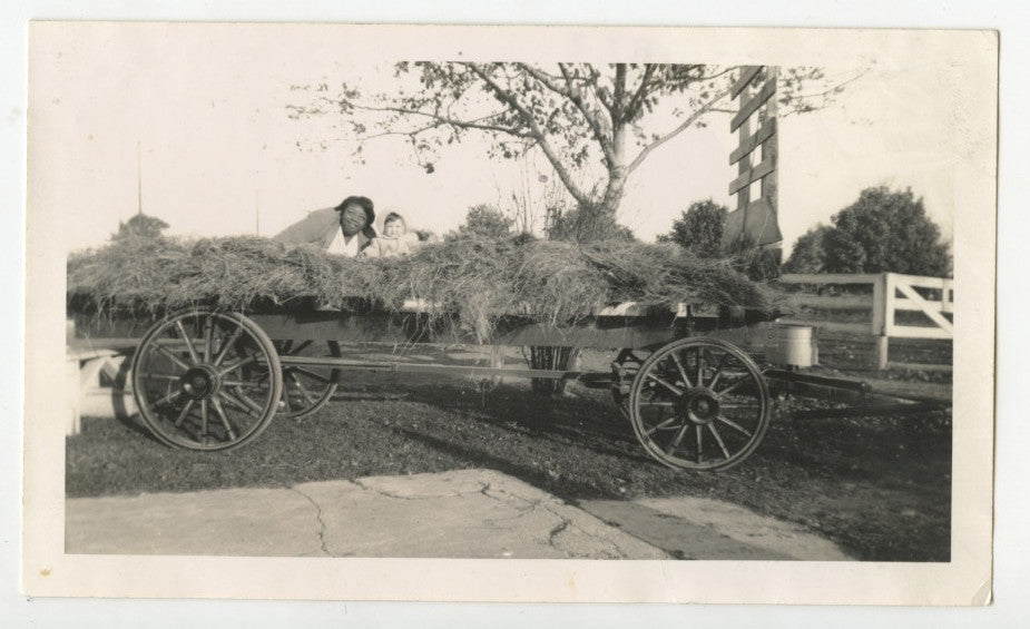 1943 AFRICAN AMERICAN NANNY + WHITE BABY WAGON/HAY OUTDOOR SNAP SHOT PHOTO