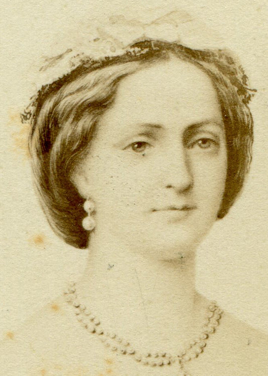 QUEEN LOUISE OF DENMARK. ARTISTICALLY ENHANCED CDV, ID ON BACK. PARIS.