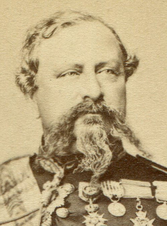 FRENCH MILITARY OFFICER, STANDING POSE, LONG MUSTACHE AND BEARD. CDV.
