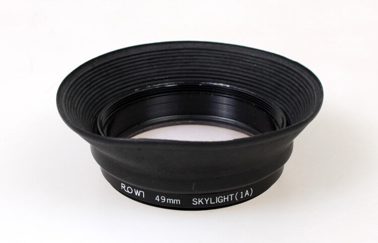 49mm Rubber Lens Hood w/ Skylight 1A Filter