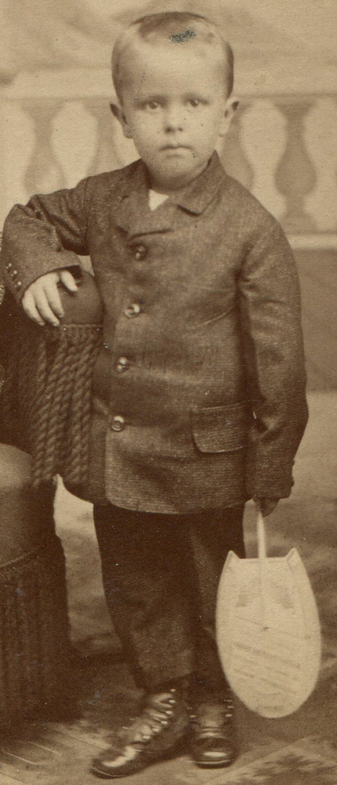VERY YOUNG BOY POSED WITH PADDLE. CDV. ALTOONA, PA.