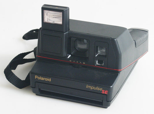 POLAROID IMPULSE SE 600 SERIES INSTANT FILM CAMERA WITH STRAP