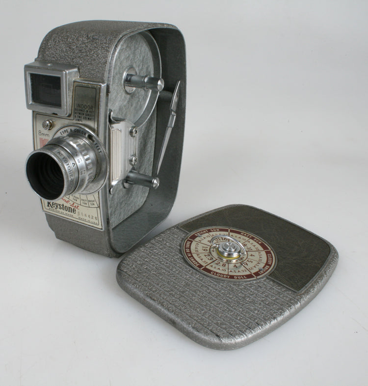 ART DECO 8MM CINE CAMERA SOLD AS IS