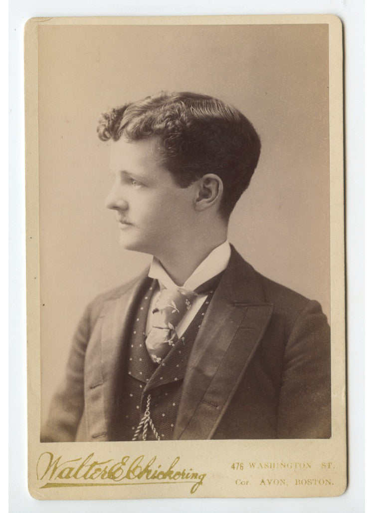 CAB CARD PHOTO MAN FROM BOSTON, MASS, PORTRAIT BY CHICKERING