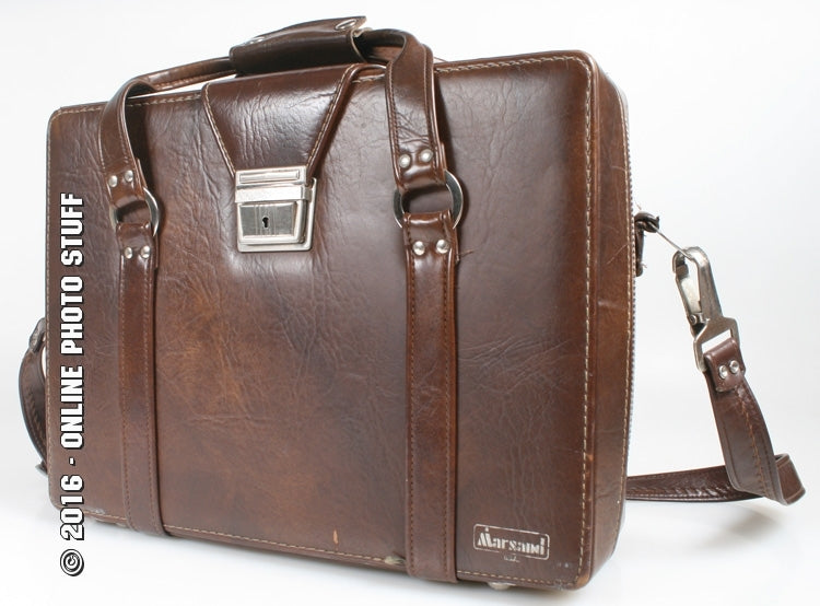 CAMERA CASE 1970S VINTAGE PHOTOGRAPHERS CASE BROWN W/ SHOULDER + HAND STRAP