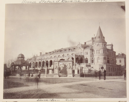 ARCHITECTURAL VIEW. MUNICH, BAVARIA. 8x10 reprint