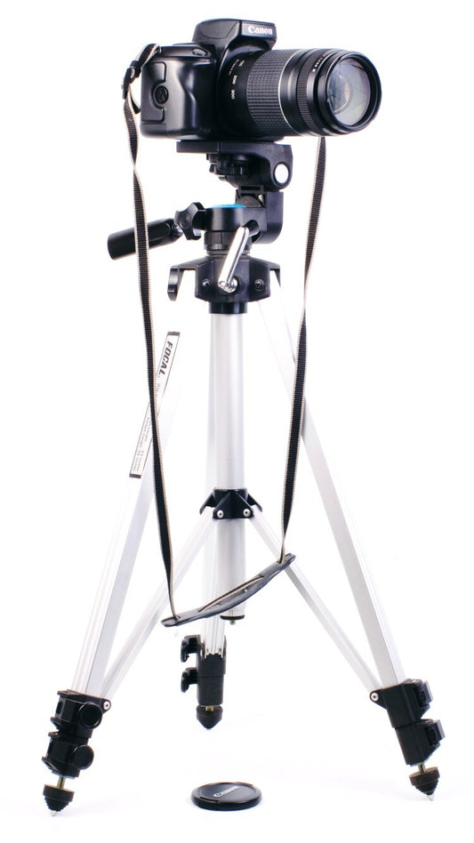 CANON 750 W/ 75-300MM LENS & TRIPOD