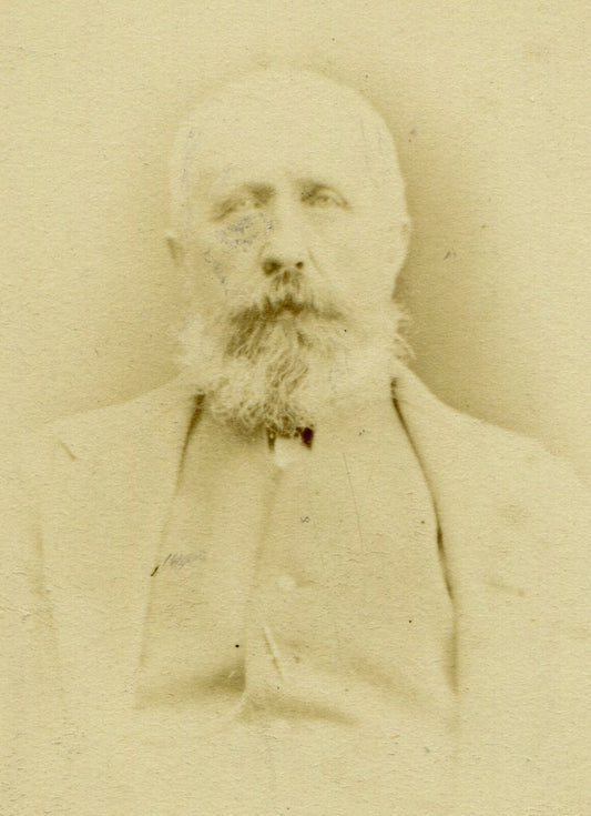 GRAY BEARDED MAN IN LIGHT COLORED SUIT. CDV. LONDON, ENGLAND.