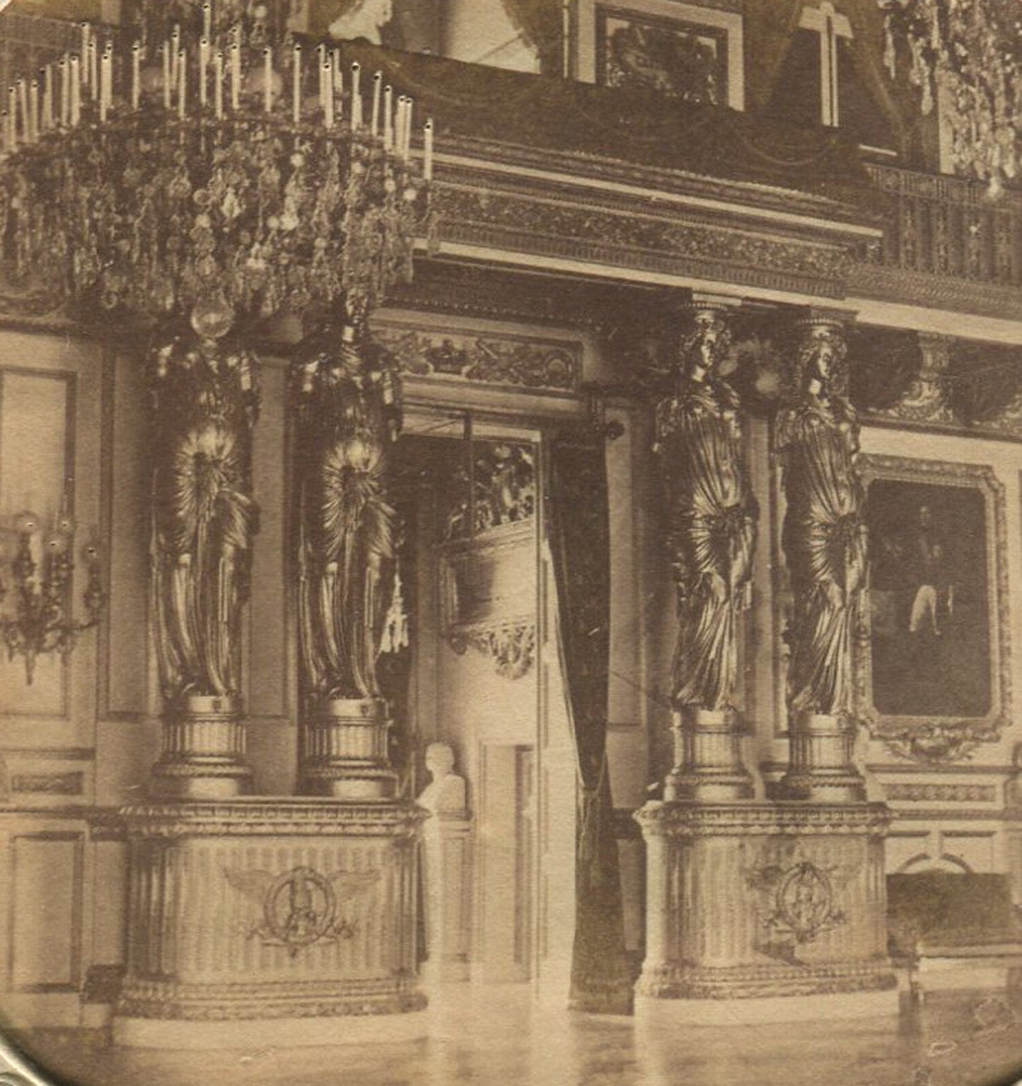 STEREOVIEW TISSUE. PALACE CHANDELIER AND INTERIOR.