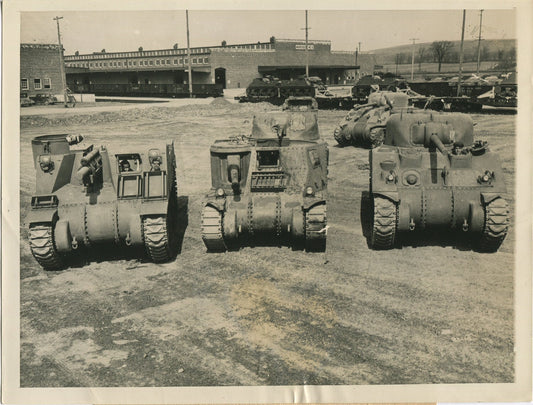 THREE ARMORED U.S. UNITS, M7, M3 AND M4. WWII. (8X10 REPRINT)