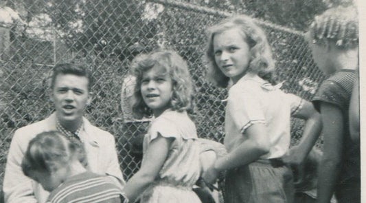 AMERICAN YOUTH. KODAK B&W SNAPSHOT 1957. 3.5X3.5. BLACK AND WHITE SILVER PRINT.