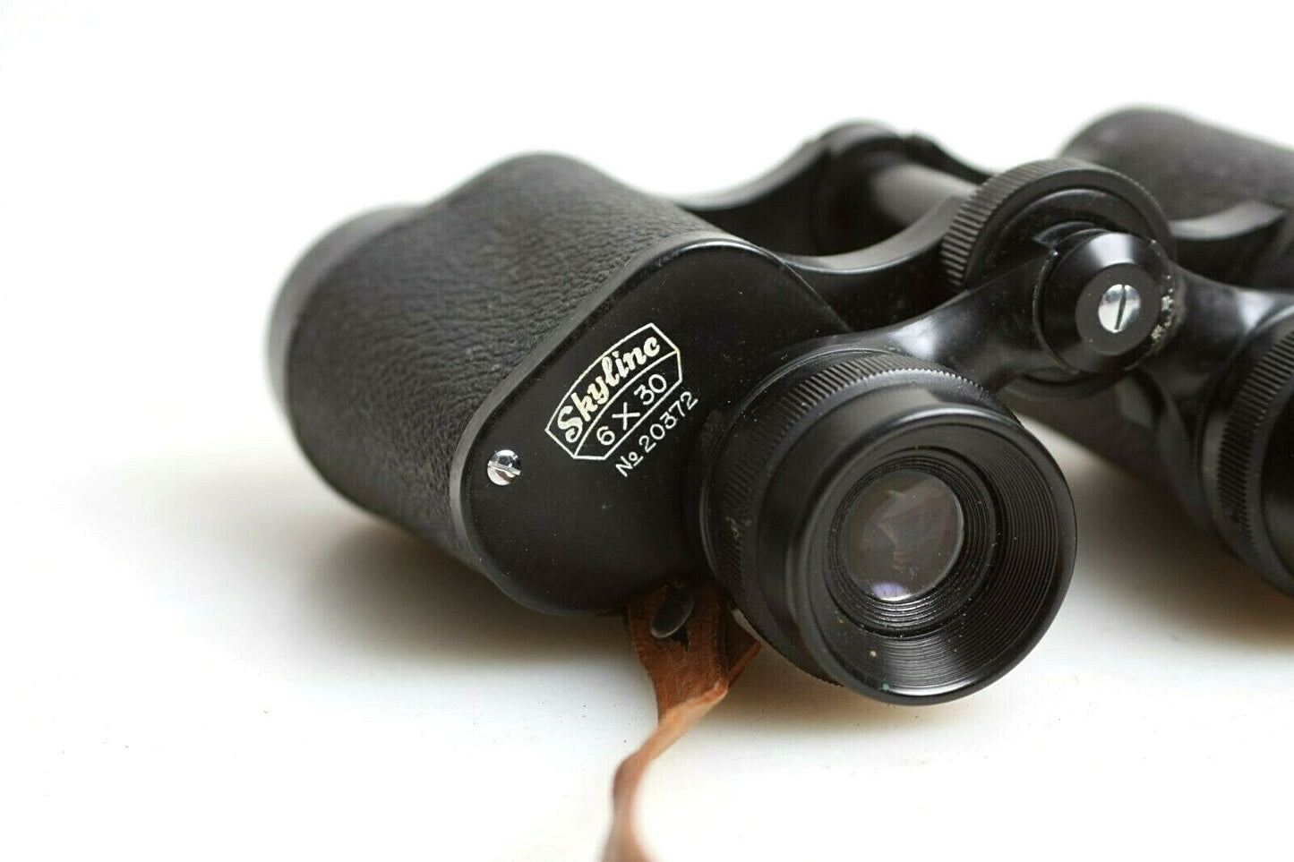 Skyline 6X30 Binoculars with Case