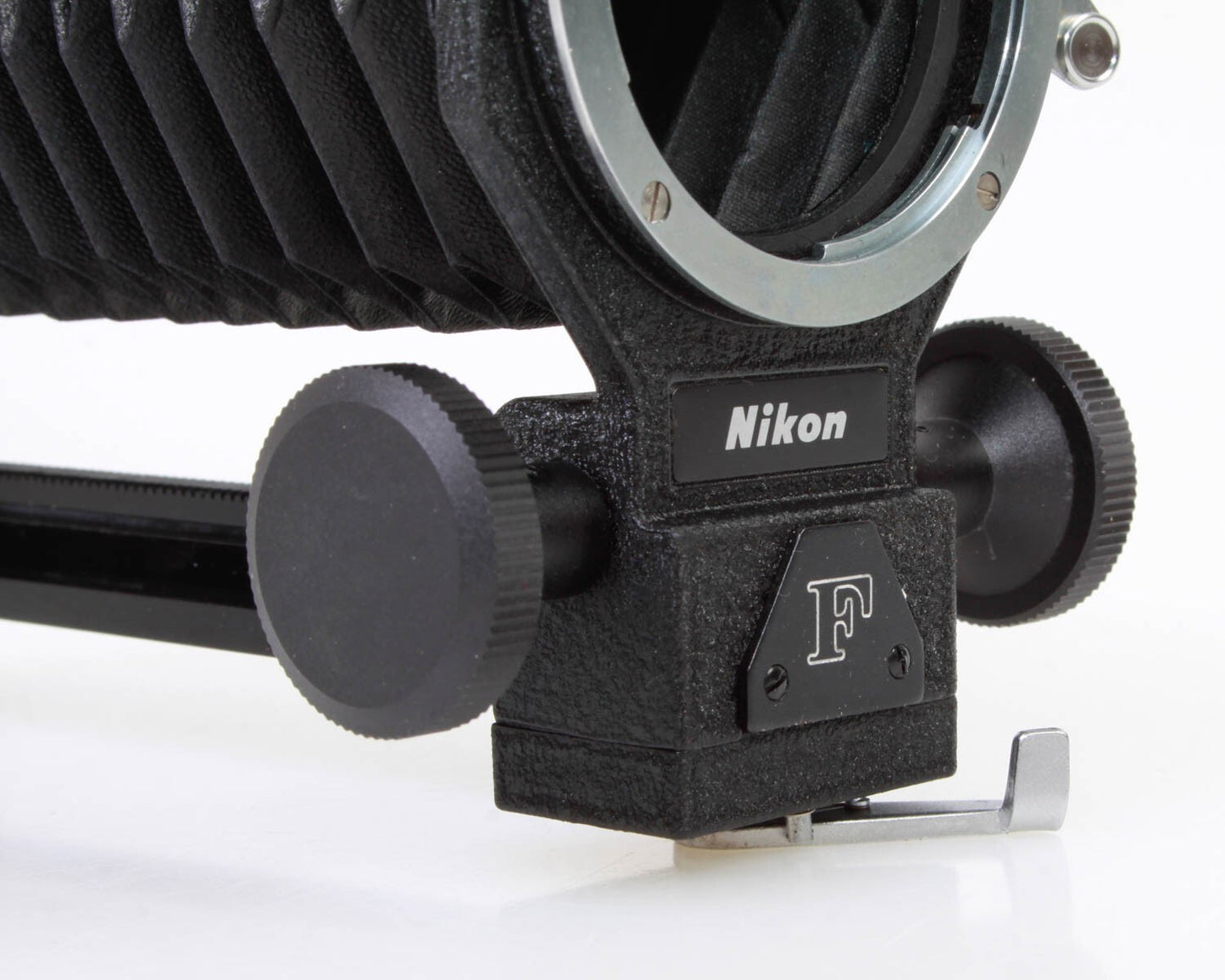 NIKON F BELLOWS FOCUSING ATTACHMENT MODEL III, NEW OLD STOCK