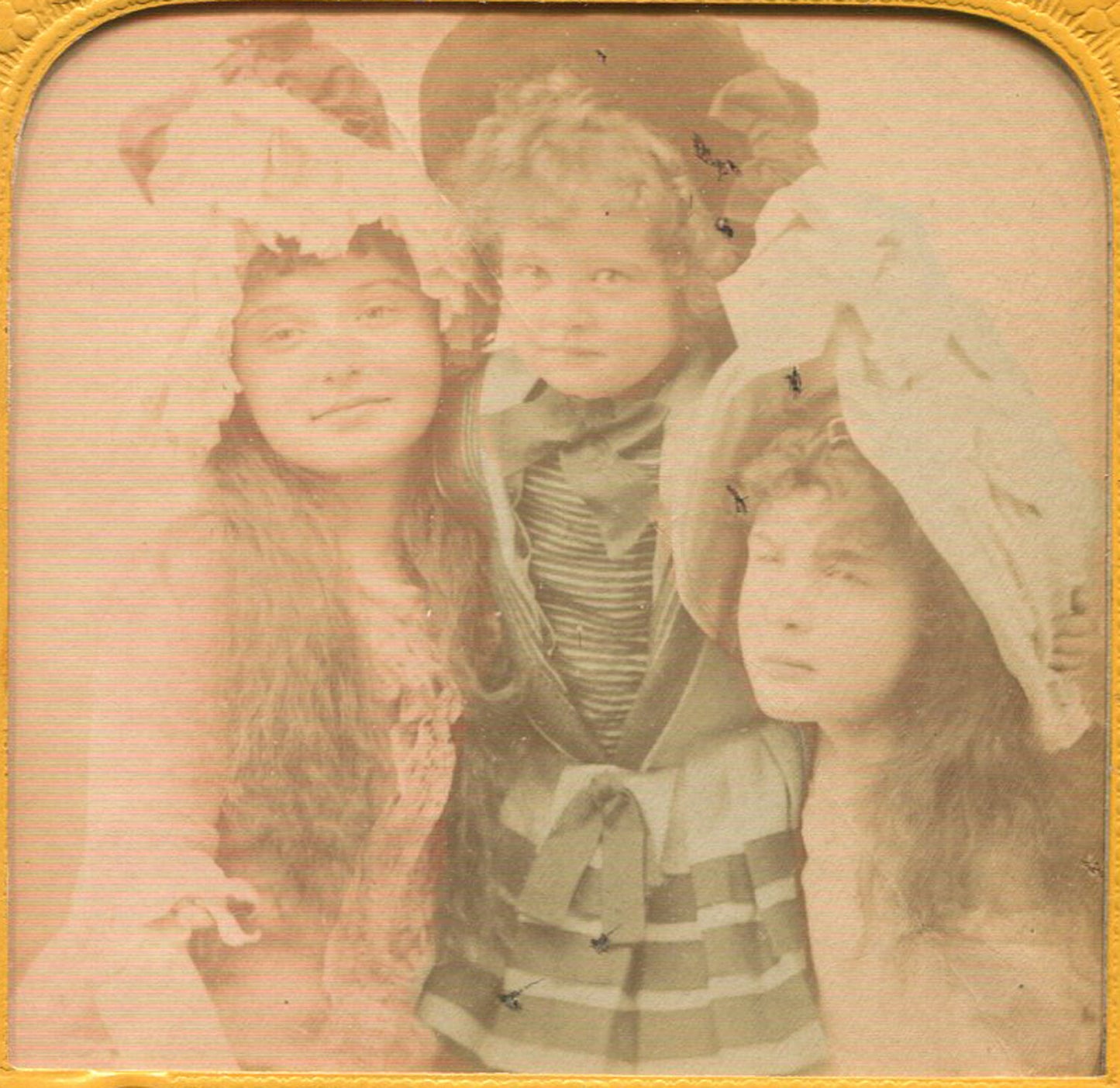 CUTE LITTLE GIRLS IN FANCY HATS. TINTED STEREOVIEW TISSUE.