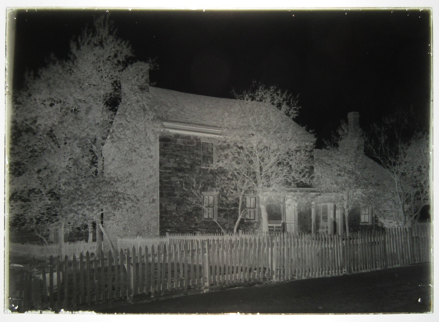 ARCHITECTURE. LOVELY STONE HOUSE. 5X7 GLASS PLATE NEGATIVE.