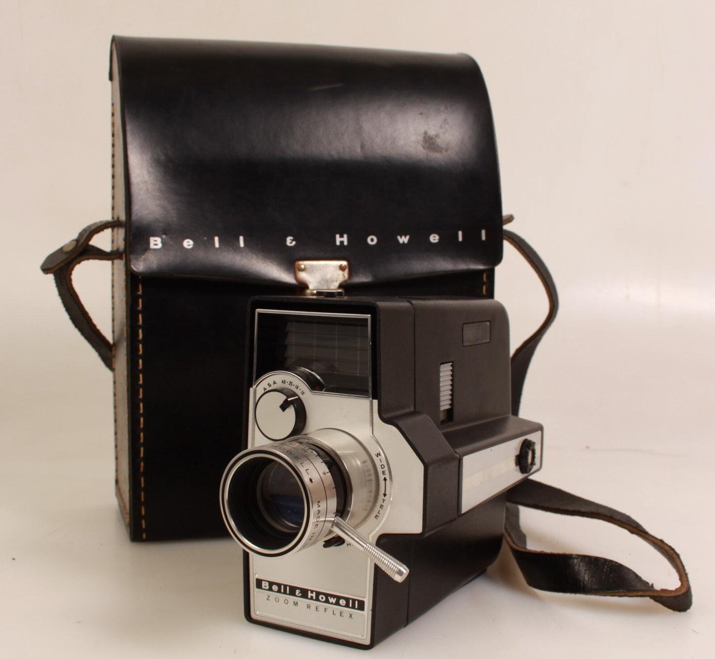 Bell & Howell Art Deco Movie Cine Camera w/ Grip and Case