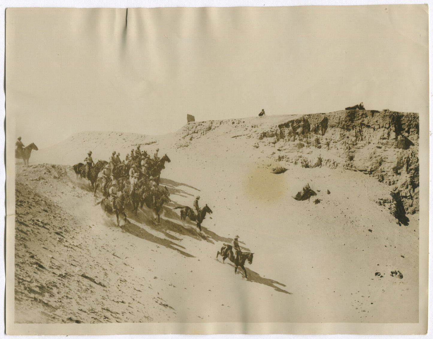 BRITISH MOUNTED TROOPS ENTER QUARRY, EGYPT. WWI. (8X10 REPRINT)