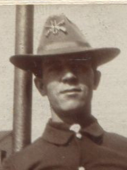 U.S. SOLDIER, 1900-10s. 3X3.24 B&W. BLACK AND WHITE SILVER PRINT.