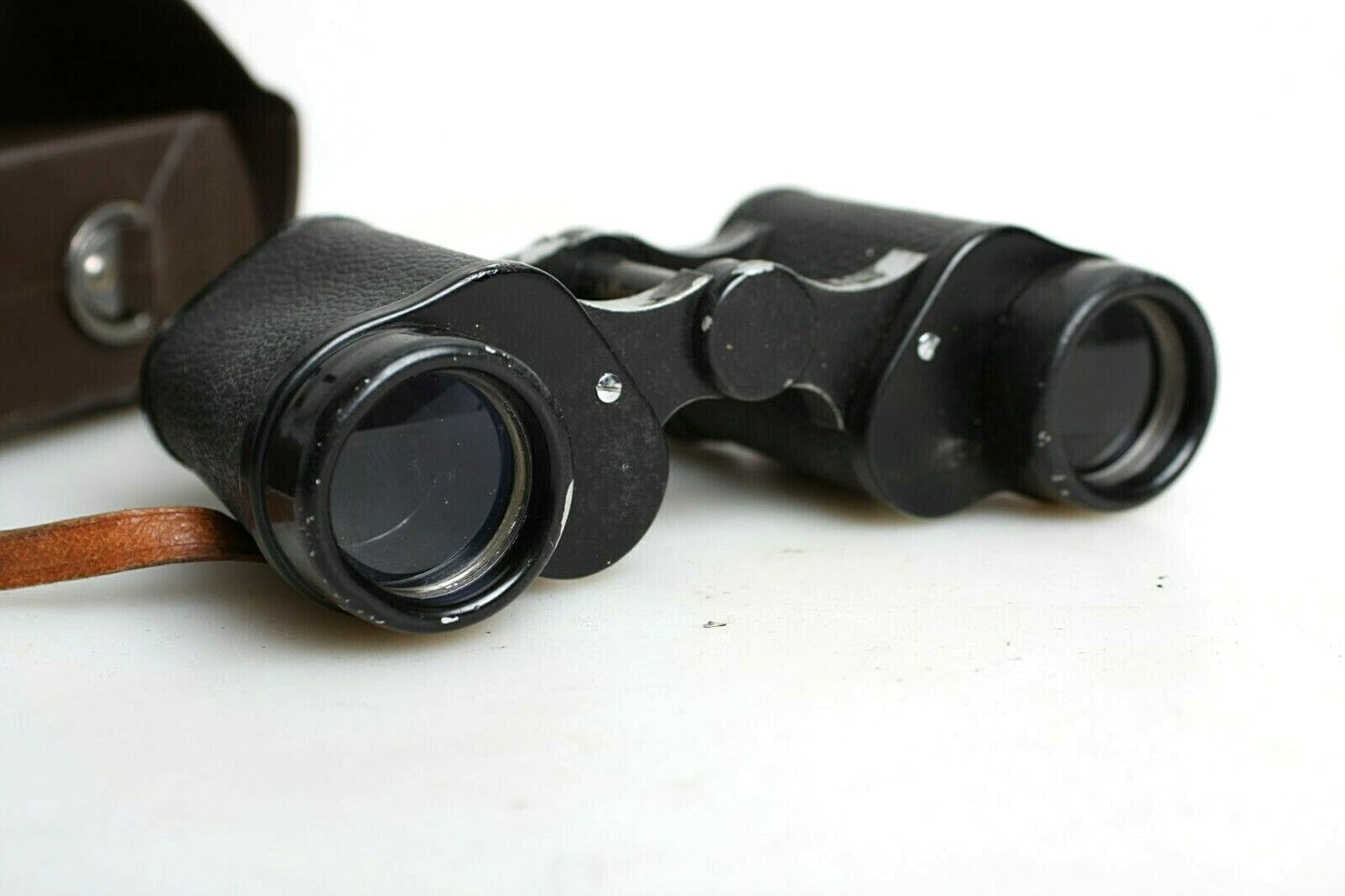 Carl Schweitzer 6X30 Binoculars Field 7.5 Degrees #69589 with Case