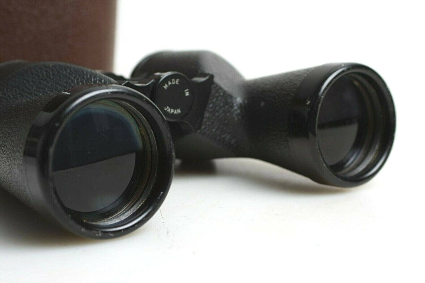 Swift Skipper 7X50 Binoculars with Case