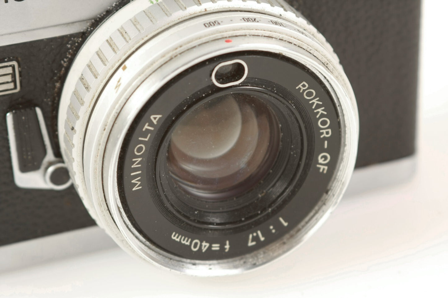 Vintage Minolta Hi-Matic E Rangefinder Camera with 40mm Rokkor – For Parts/Repair