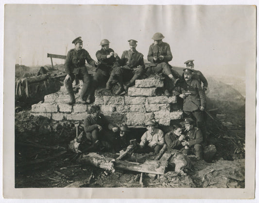 BRITISH TROOPS ON CAPTURED GERMAN PILL BOX. WWI.  (8X10 REPRINT)