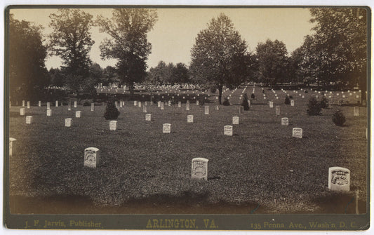 ARLINGTON NATIONAL CEMETERY. CIVIL WAR ERA GRAVES. CABINET CARD, 5.25X8.5.