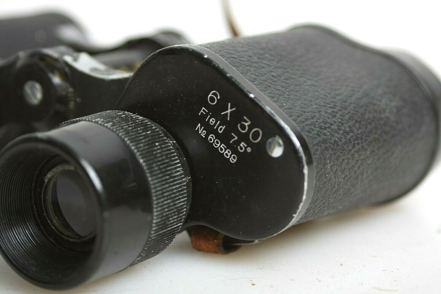 Carl Schweitzer 6X30 Binoculars Field 7.5 Degrees #69589 with Case
