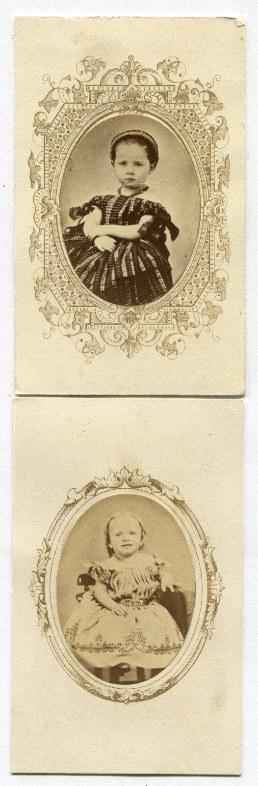 YOUNG GIRLS, OVAL ALBUMEN ON ORNATE MOUNT. CDV 2 SET. 1 W/TAX STAMP.